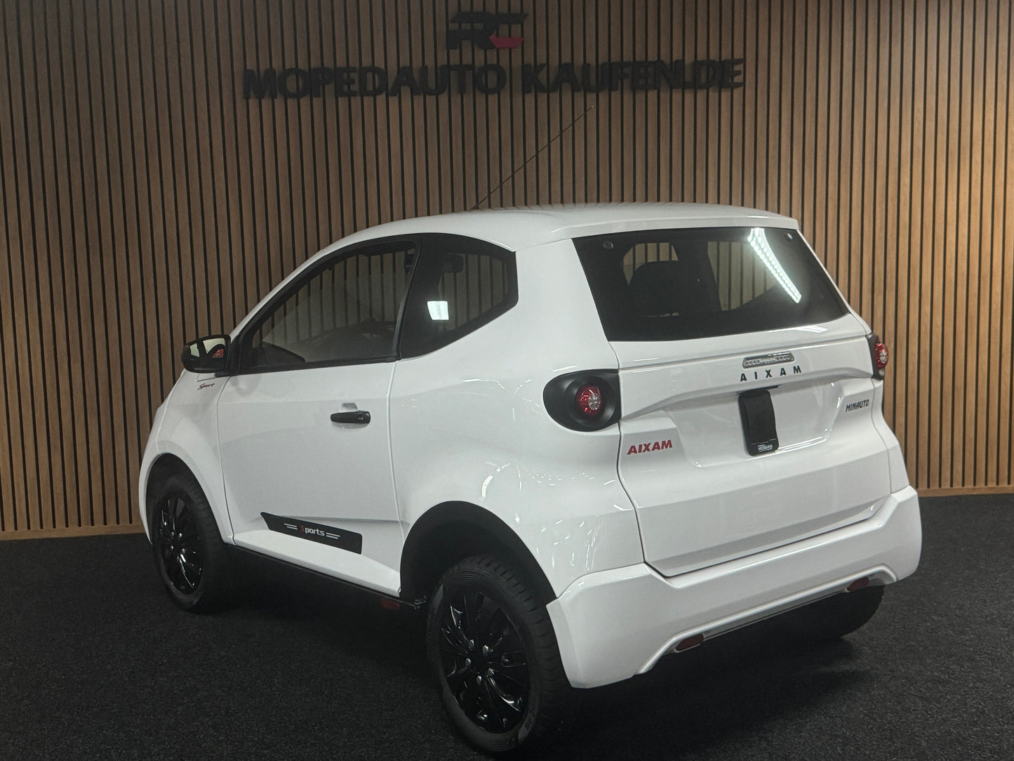 Aixam Minauto Neues Modell 2024 3600 km !! | 8 PS | 45 km/h | Innerhalb 250 KM Kostenlose Lieferung | Mopedauto | Leichtmobile