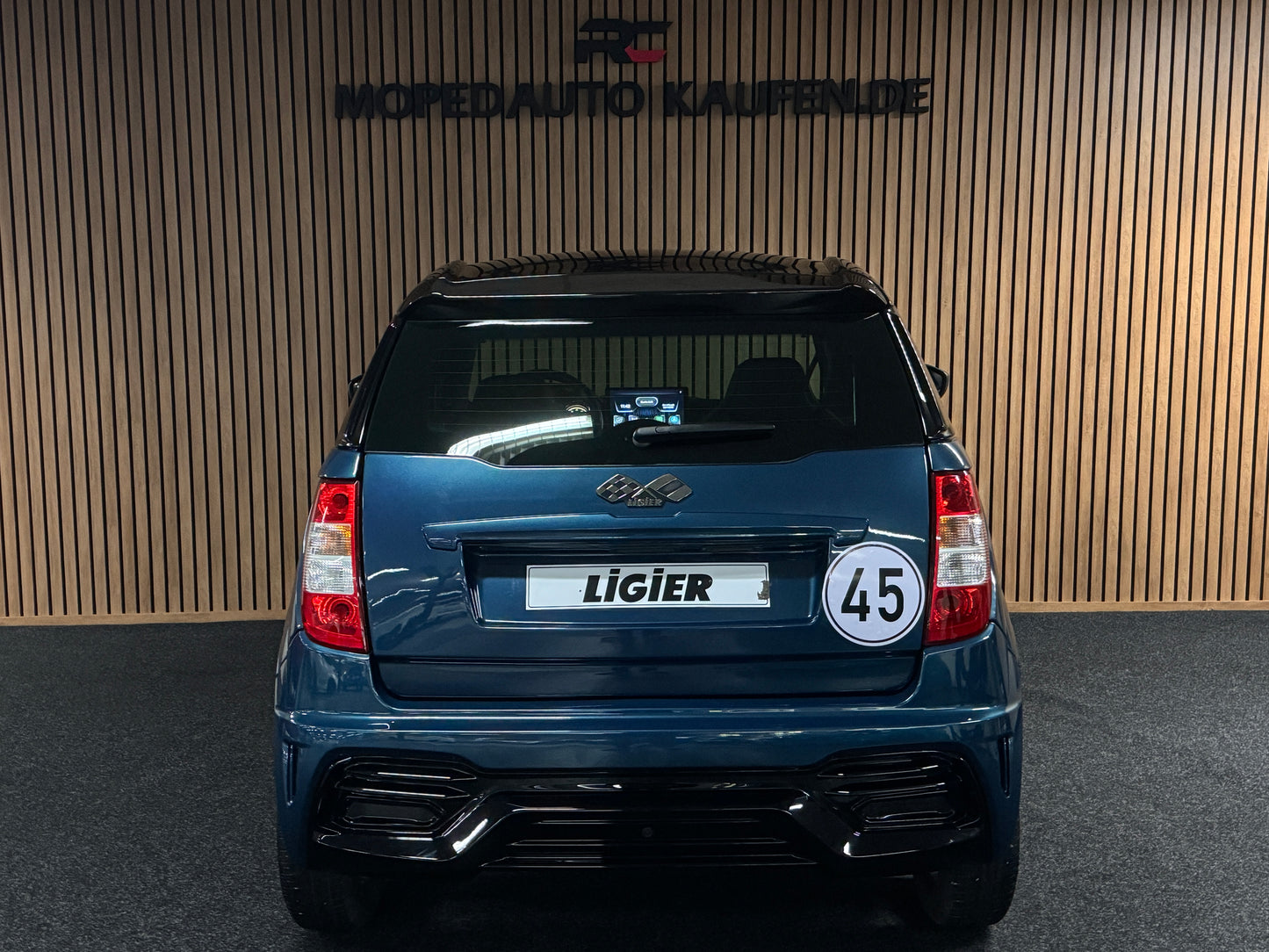 Ligier JS50 JS66 Sport Facelift Tablet ! | Servolenkung Apple Car / | 8 PS leiser DCI Motor | 45 km/h | Rückfahrkamera | Innerhalb 250 KM Kostenlose Lieferung | Mopedauto | Leichtmobile