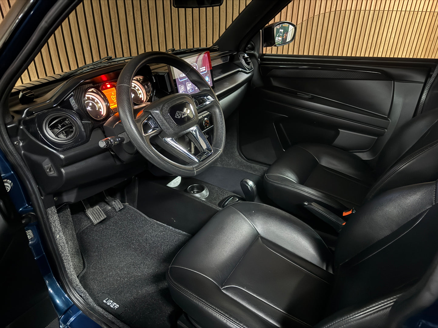 Ligier JS50 JS66 Sport Facelift Tablet ! | Servolenkung Apple Car / | 8 PS leiser DCI Motor | 45 km/h | Rückfahrkamera | Innerhalb 250 KM Kostenlose Lieferung | Mopedauto | Leichtmobile