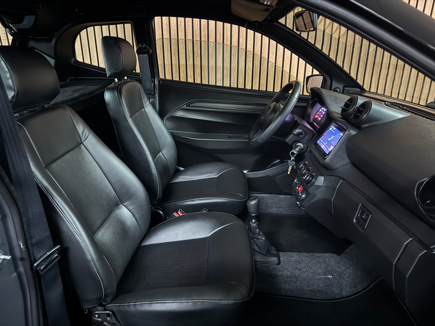 Aixam City Sport Matt Grau | Gr. Multi-Media | 8 PS Motor | 45 km/h | Rückfahrkamera | Innerhalb 250 KM Kostenlose Lieferung | Mopedauto | Leichtmobile