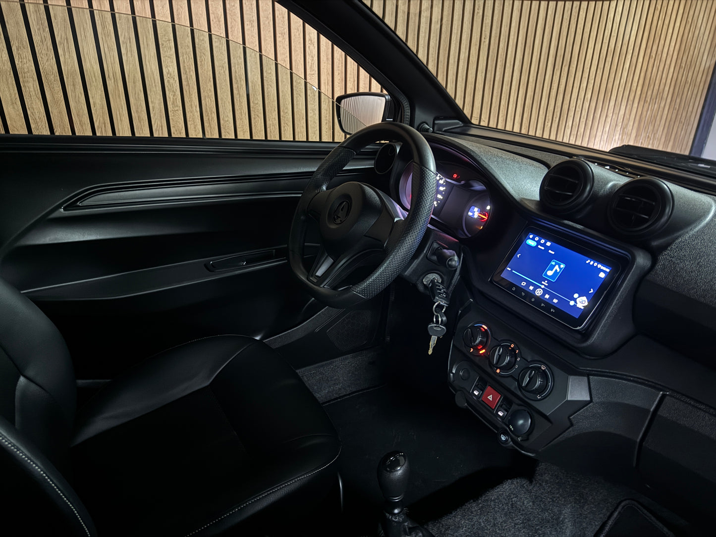 Aixam City Sport Matt Grau | Gr. Multi-Media | 8 PS Motor | 45 km/h | Rückfahrkamera | Innerhalb 250 KM Kostenlose Lieferung | Mopedauto | Leichtmobile