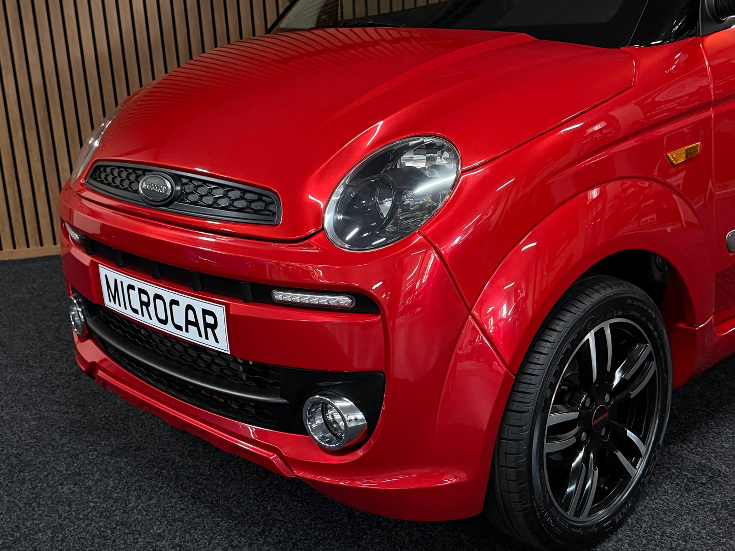 Microcar Mgo Highland Premium Luxe NEUZUSTAND 1 Besitzer | leiser DCI Motor | 45 km/h | Innerhalb 250 KM Kostenlose Lieferung | Mopedauto | Leichtmobile