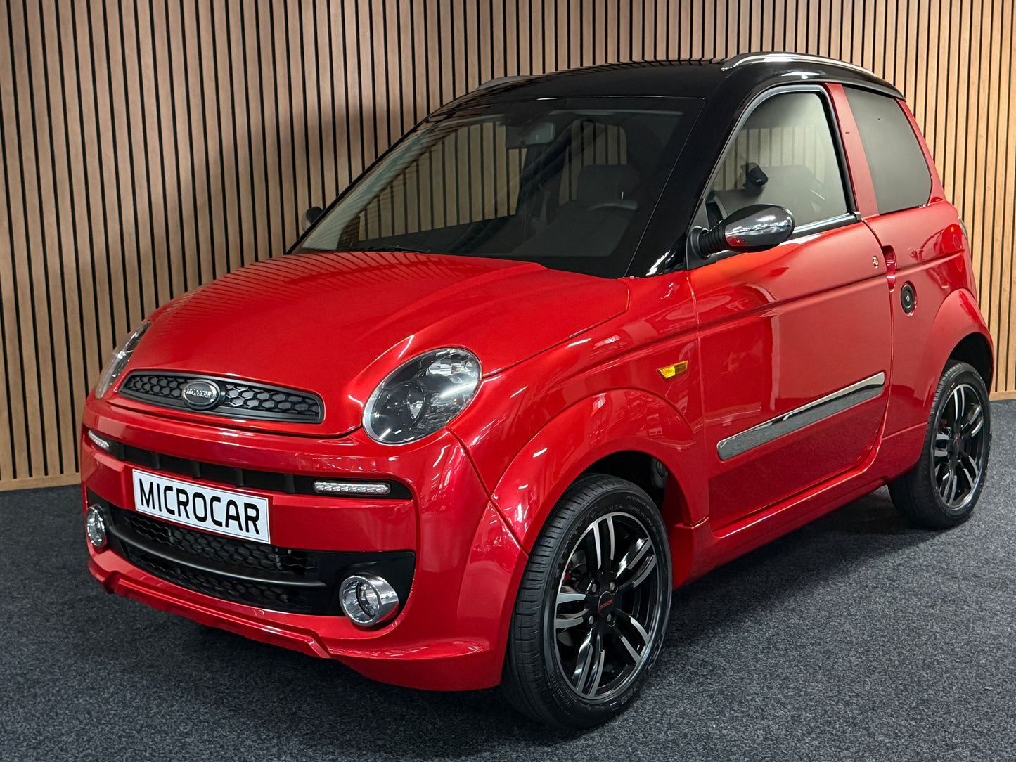 Microcar Mgo Highland Premium Luxe NEUZUSTAND 1 Besitzer | leiser DCI Motor | 45 km/h | Innerhalb 250 KM Kostenlose Lieferung | Mopedauto | Leichtmobile