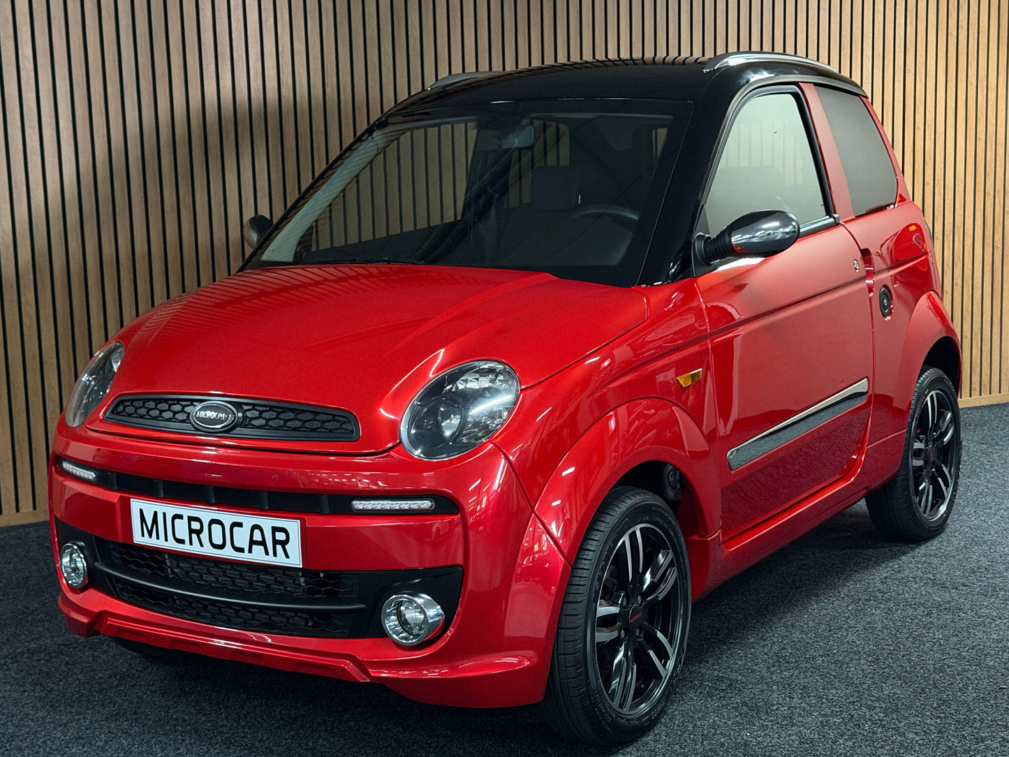 Microcar Mgo Highland Premium Luxe NEUZUSTAND 1 Besitzer | leiser DCI Motor | 45 km/h | Innerhalb 250 KM Kostenlose Lieferung | Mopedauto | Leichtmobile