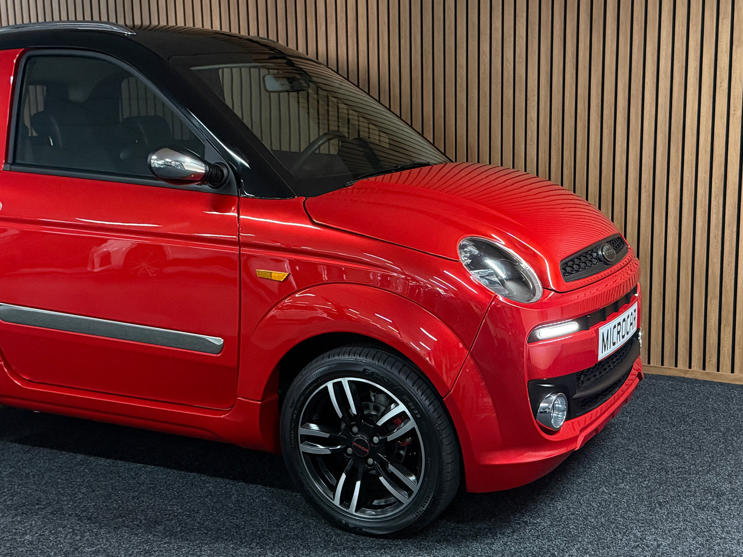 Microcar Mgo Highland Premium Luxe NEUZUSTAND 1 Besitzer | leiser DCI Motor | 45 km/h | Innerhalb 250 KM Kostenlose Lieferung | Mopedauto | Leichtmobile