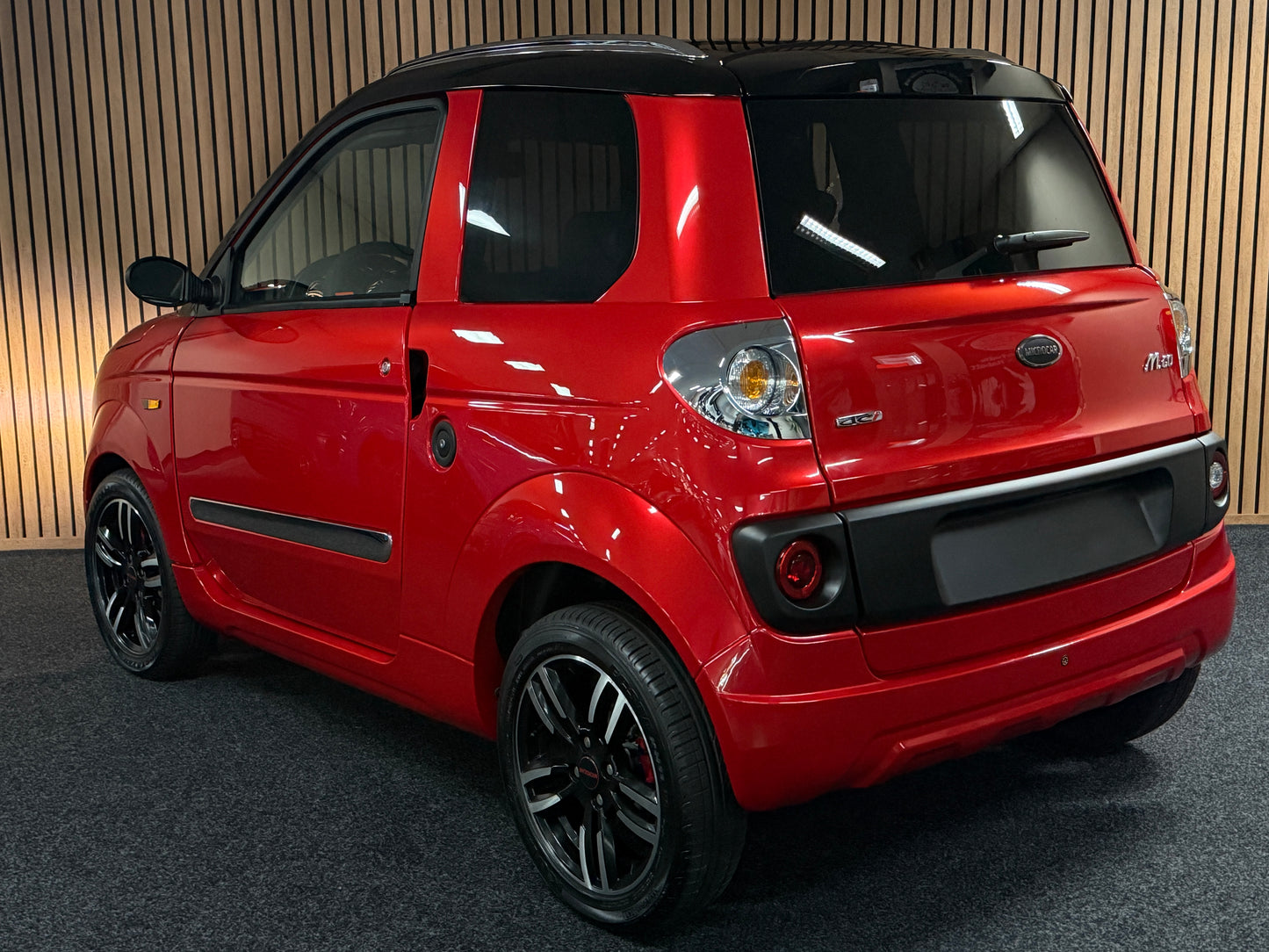 Microcar Mgo Highland Premium Luxe NEUZUSTAND 1 Besitzer | leiser DCI Motor | 45 km/h | Innerhalb 250 KM Kostenlose Lieferung | Mopedauto | Leichtmobile