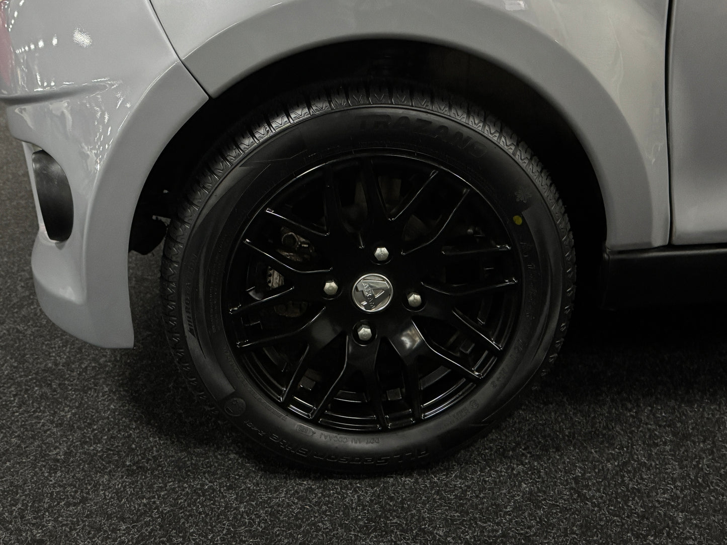 Aixam City Sport Luxe | 2018 | 8 PS Kubota Motor | Rückfahrkamera // Carbon | Alpine Multi-Media 45 km/h | Innerhalb 250 KM Kostenlose Lieferung | Mopedauto | Leichtmobile | Aixam | Microcar | Ligier