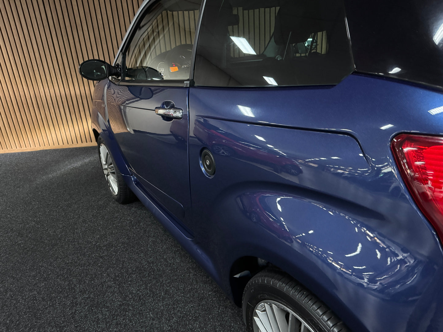 Ligier JS50L Blueline mit leiser DCI Motor | 45 km/h | Rückfahrkamera | Innerhalb 250 KM Kostenlose Lieferung | Mopedauto | Leichtmobile