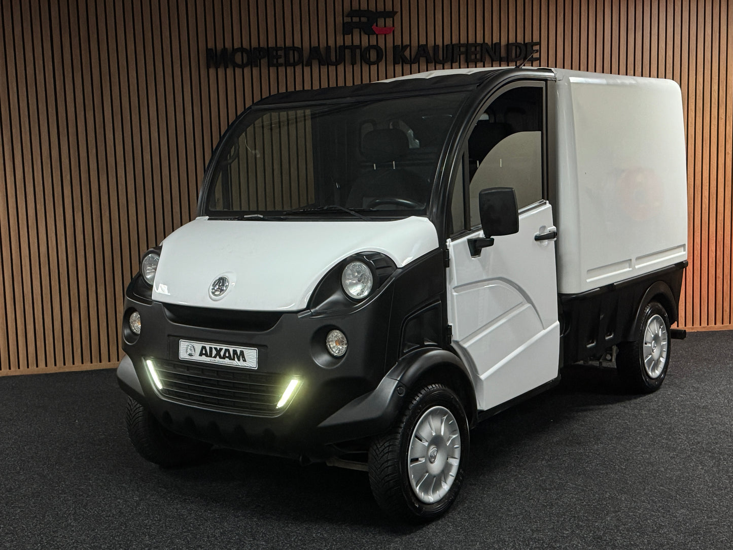 Aixam D-Truck Kastenwagen 45 km/h | Innerhalb 250 KM Kostenlose Lieferung | Mopedauto | Leichtmobile | Aixam | Microcar | Ligier