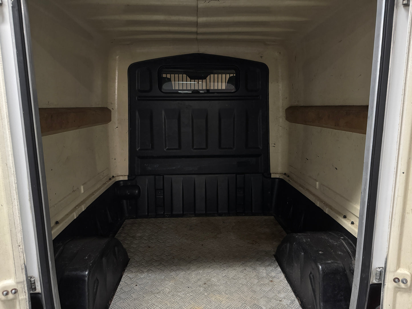 Aixam D-Truck Kastenwagen 45 km/h | Innerhalb 250 KM Kostenlose Lieferung | Mopedauto | Leichtmobile | Aixam | Microcar | Ligier