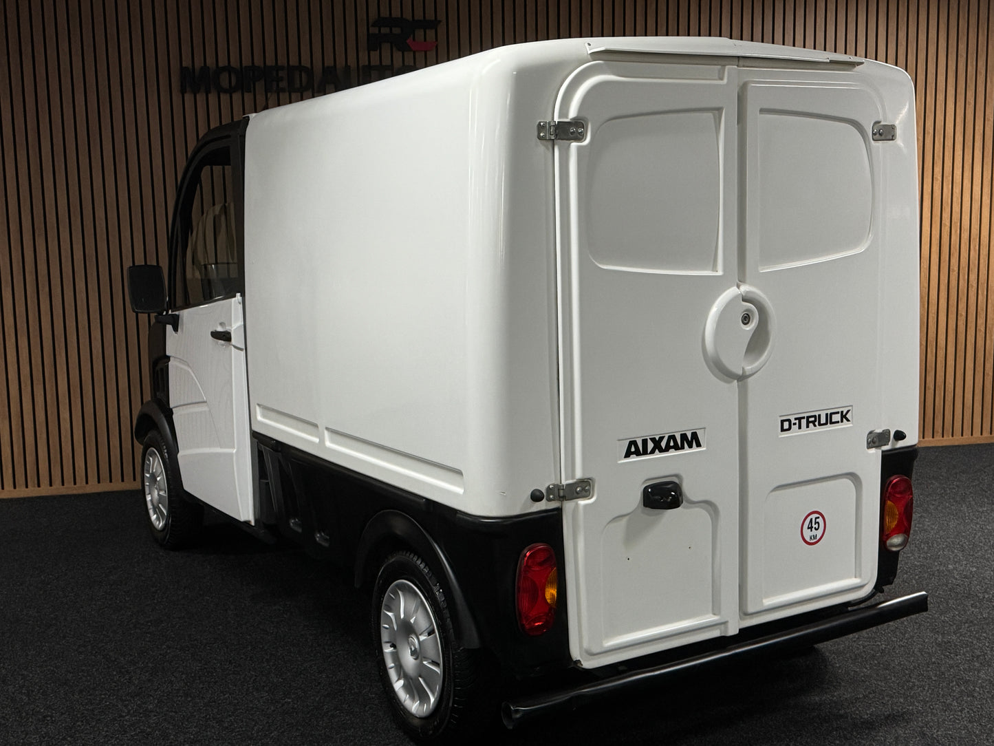 Aixam D-Truck Kastenwagen 45 km/h | Innerhalb 250 KM Kostenlose Lieferung | Mopedauto | Leichtmobile | Aixam | Microcar | Ligier