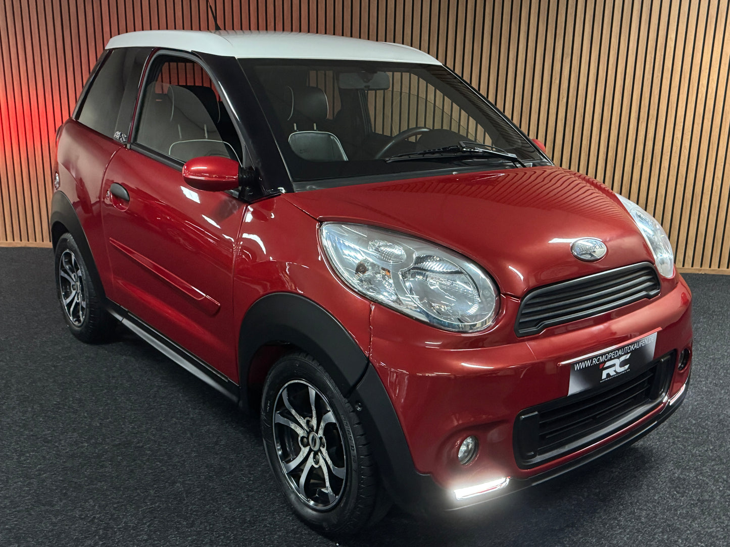 Microcar M.8 Luxe | Leiser DCI Motor | 45 km/h | Innerhalb 250 KM Kostenlose Lieferung | Mopedauto | Leichtmobile