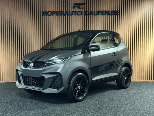 Aixam City GTI Sport Matt Grau | 8 PS Kubota Motor | Neues model | Rückfahrkamera | Apple Carplay | Android | 45 km/h | Innerhalb 250 KM Kostenlose Lieferung | Mopedauto | Leichtmobile