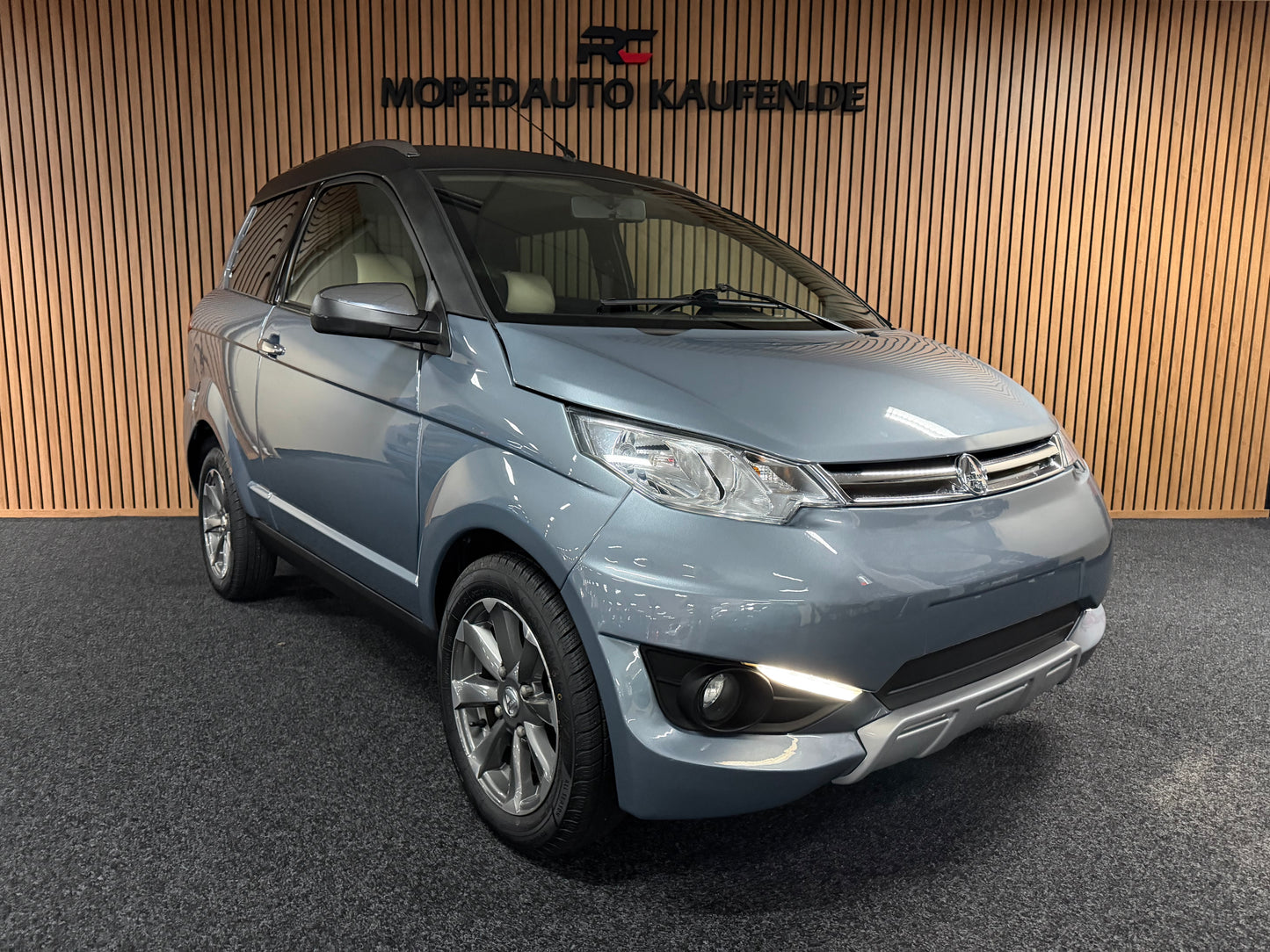 Aixam Crossover | Kubota Motor | Rückfahrkamera | 45 km/h | Innerhalb 250 KM Kostenlose Lieferung | Mopedauto | Leichtmobile