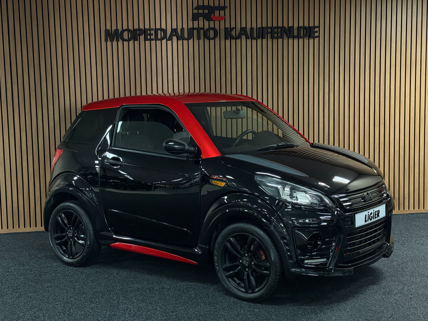 Ligier JS50 Sport | 8 PS leiser DCI Motor | 45 km/h | Rückfahrkamera | Innerhalb 250 KM Kostenlose Lieferung | Mopedauto | Leichtmobile