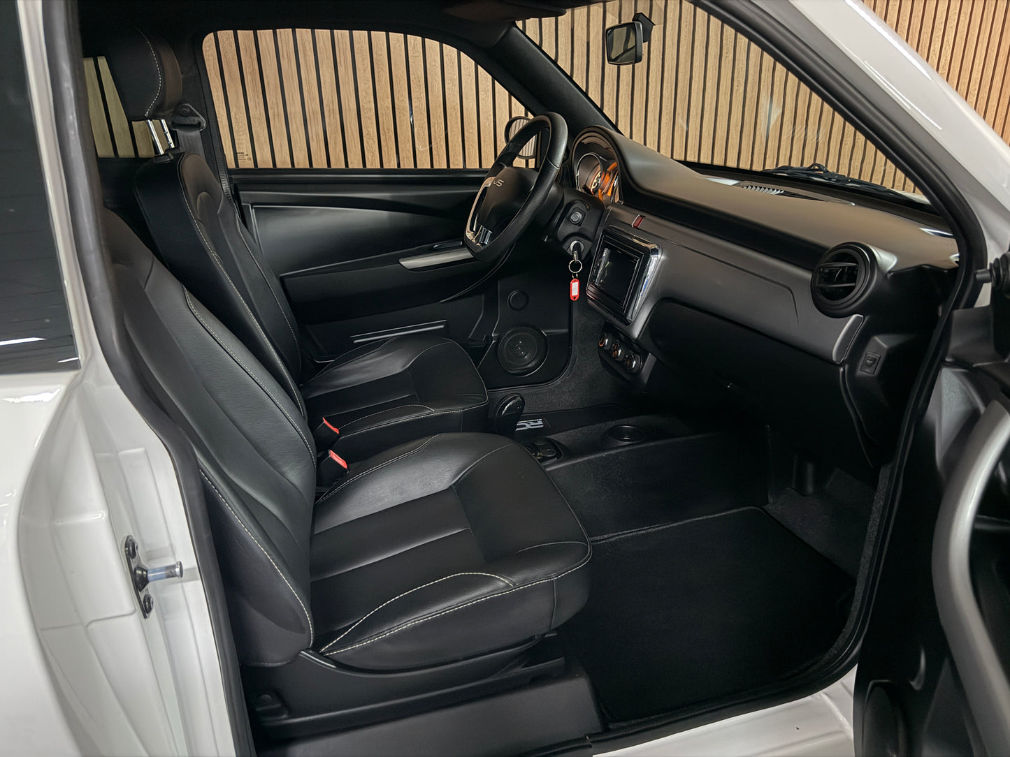 Ligier JS50 Long DCI 2020 | 8 PS leiser DCI Motor | 45 km/h | Rückfahrkamera | Innerhalb 250 KM Kostenlose Lieferung | Mopedauto | Leichtmobile
