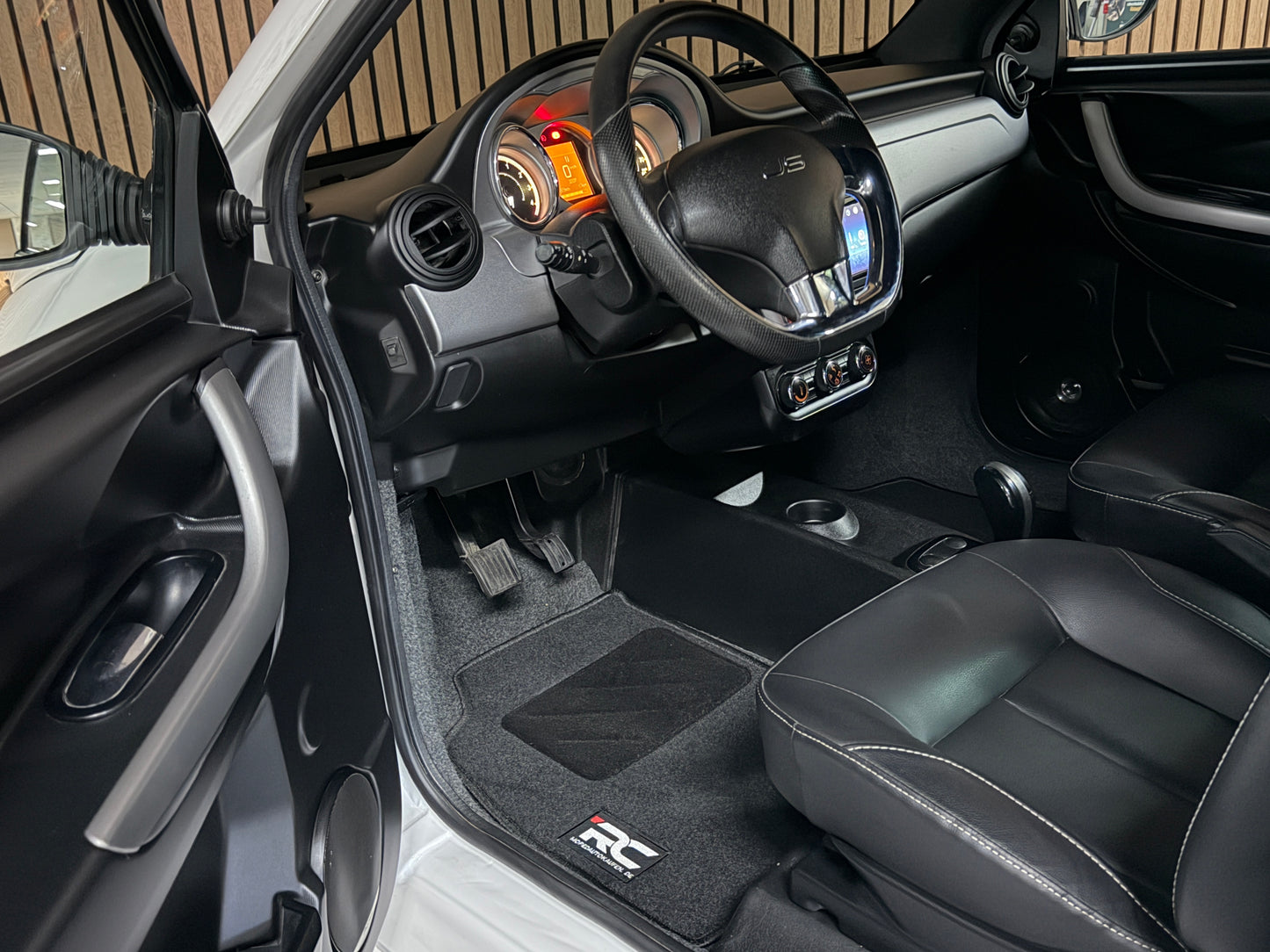 Ligier JS50 Long DCI 2020 | 8 PS leiser DCI Motor | 45 km/h | Rückfahrkamera | Innerhalb 250 KM Kostenlose Lieferung | Mopedauto | Leichtmobile