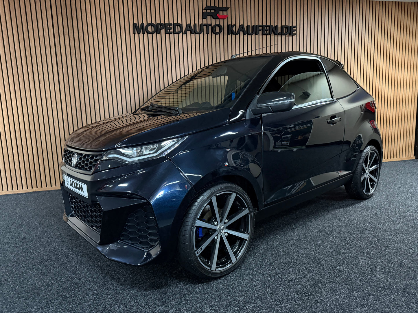 Aixam GTI Sport 2024| 8 PS Kubota Motor | Rückfahrkamera | ABS| Apple Carplay | Android | 45 km/h | Innerhalb 250 KM Kostenlose Lieferung | Mopedauto | Leichtmobile