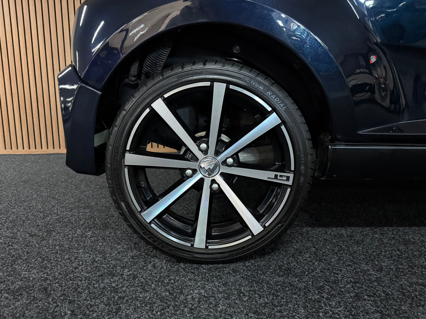 Aixam GTI Sport 2024| 8 PS Kubota Motor | Rückfahrkamera | ABS| Apple Carplay | Android | 45 km/h | Innerhalb 250 KM Kostenlose Lieferung | Mopedauto | Leichtmobile