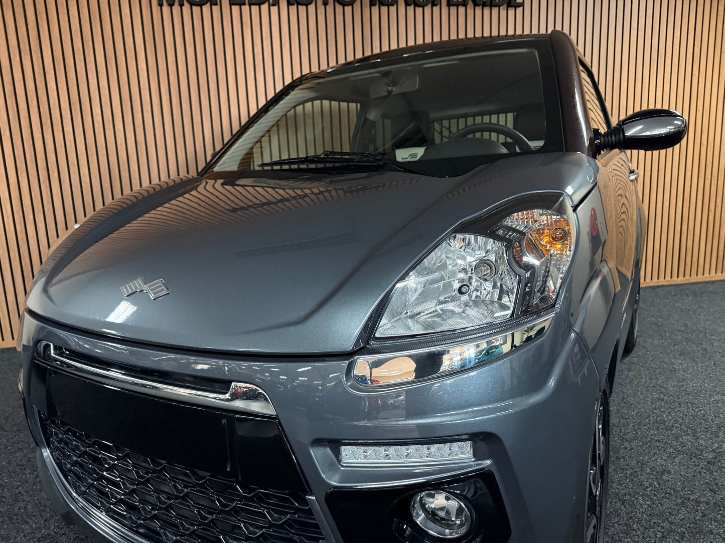 Ligier JS50 Sport geplflegt | leiser DCI Motor | 45 km/h | Innerhalb 250 KM Kostenlose Lieferung | Mopedauto | Leichtmobile