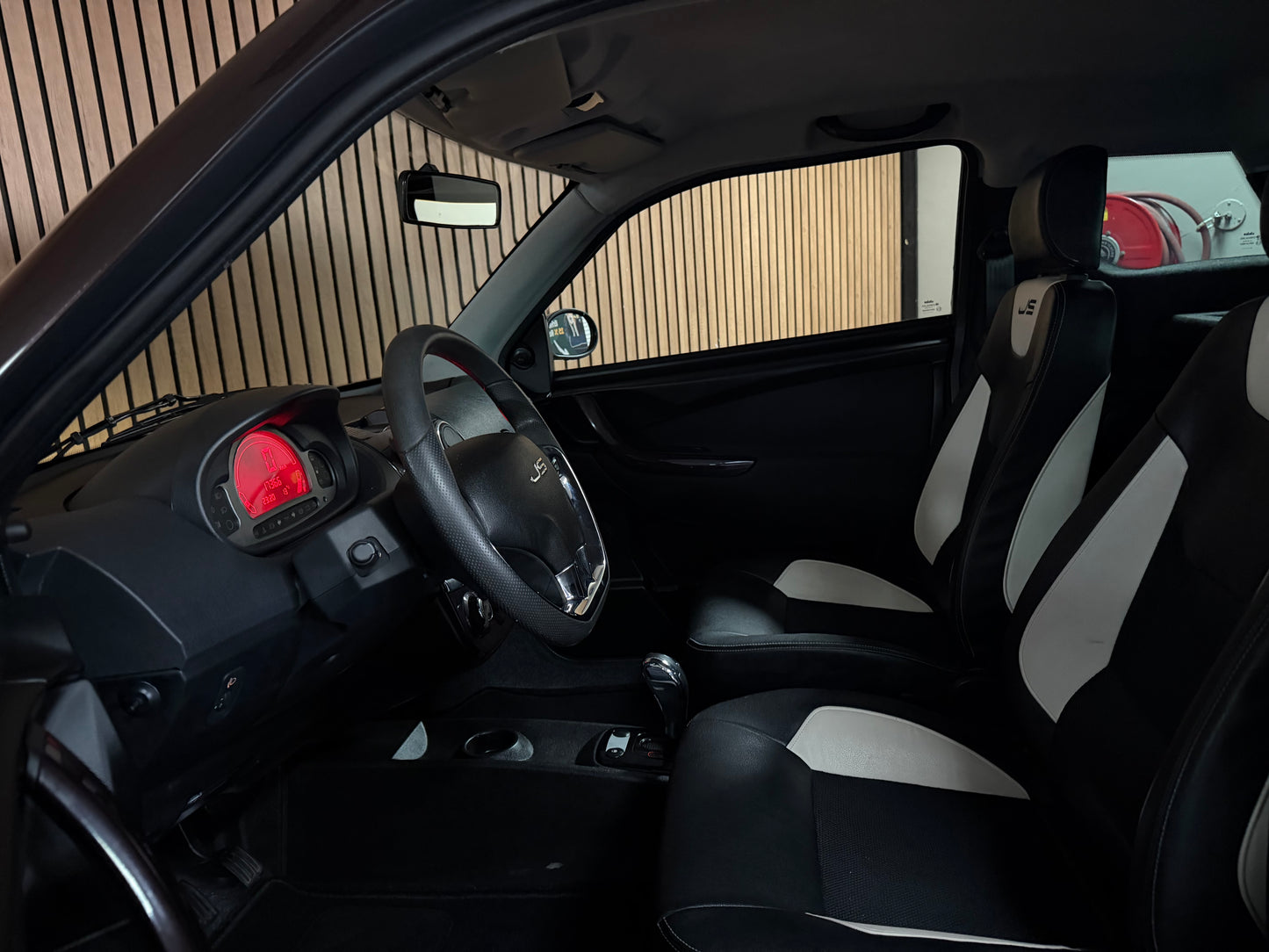 Ligier JS50 Sport geplflegt | leiser DCI Motor | 45 km/h | Innerhalb 250 KM Kostenlose Lieferung | Mopedauto | Leichtmobile