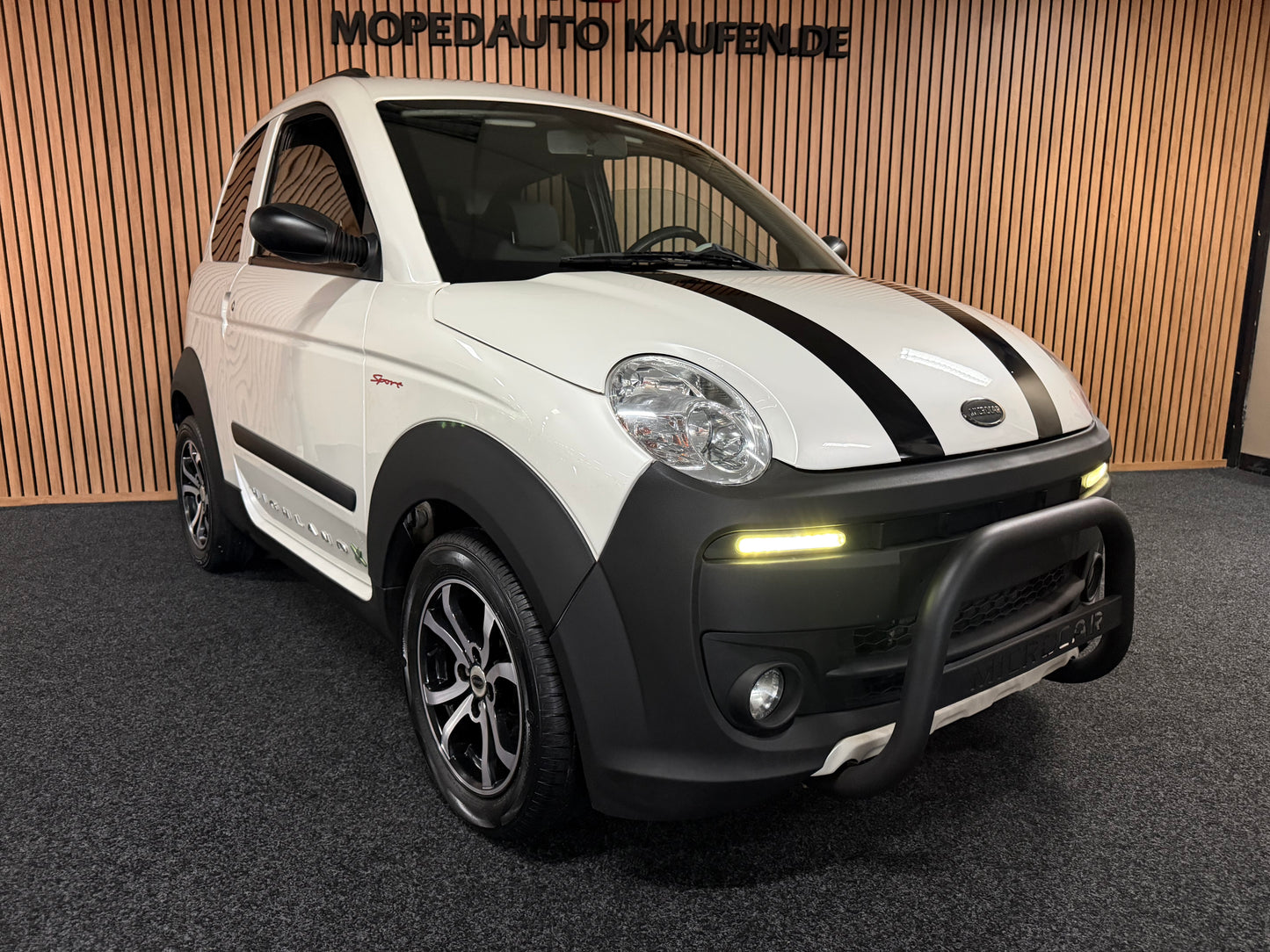 Microcar Mgo Highland X | leiser DCI Motor | 45 km/h | Innerhalb 250 KM Kostenlose Lieferung | Mopedauto | Leichtmobile