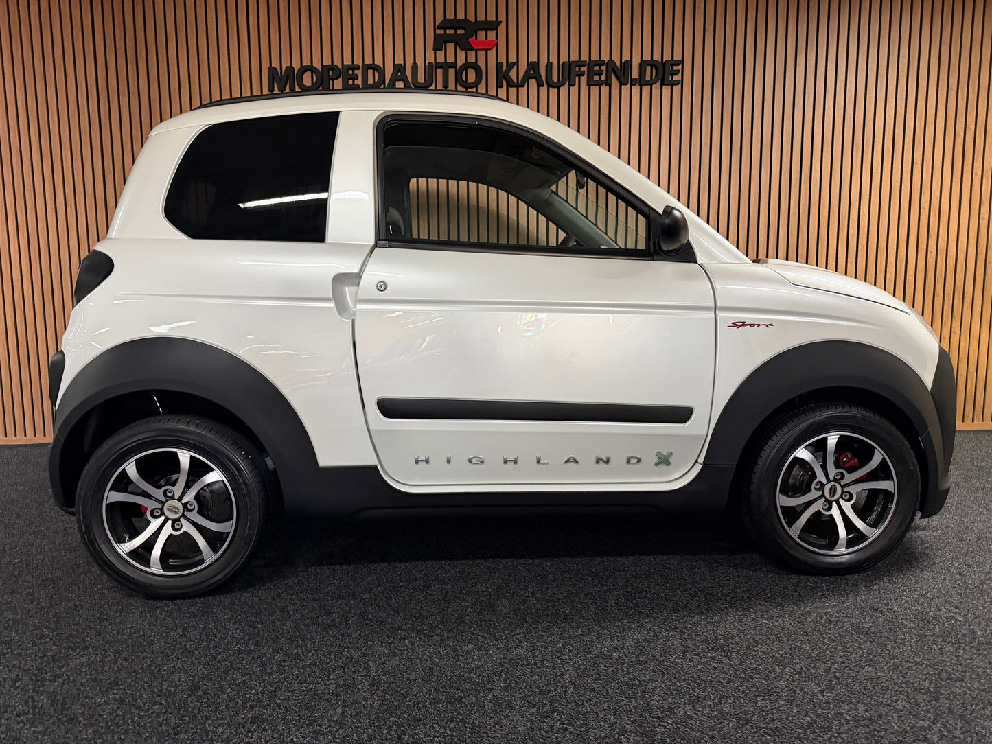 Microcar Mgo Highland X | leiser DCI Motor | 45 km/h | Innerhalb 250 KM Kostenlose Lieferung | Mopedauto | Leichtmobile