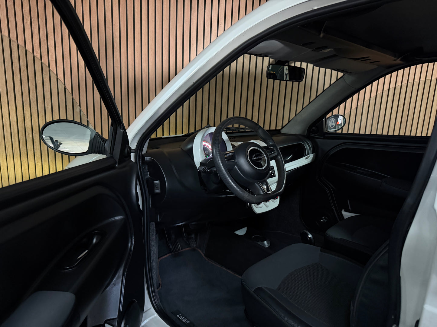 Microcar Mgo Highland X | leiser DCI Motor | 45 km/h | Innerhalb 250 KM Kostenlose Lieferung | Mopedauto | Leichtmobile