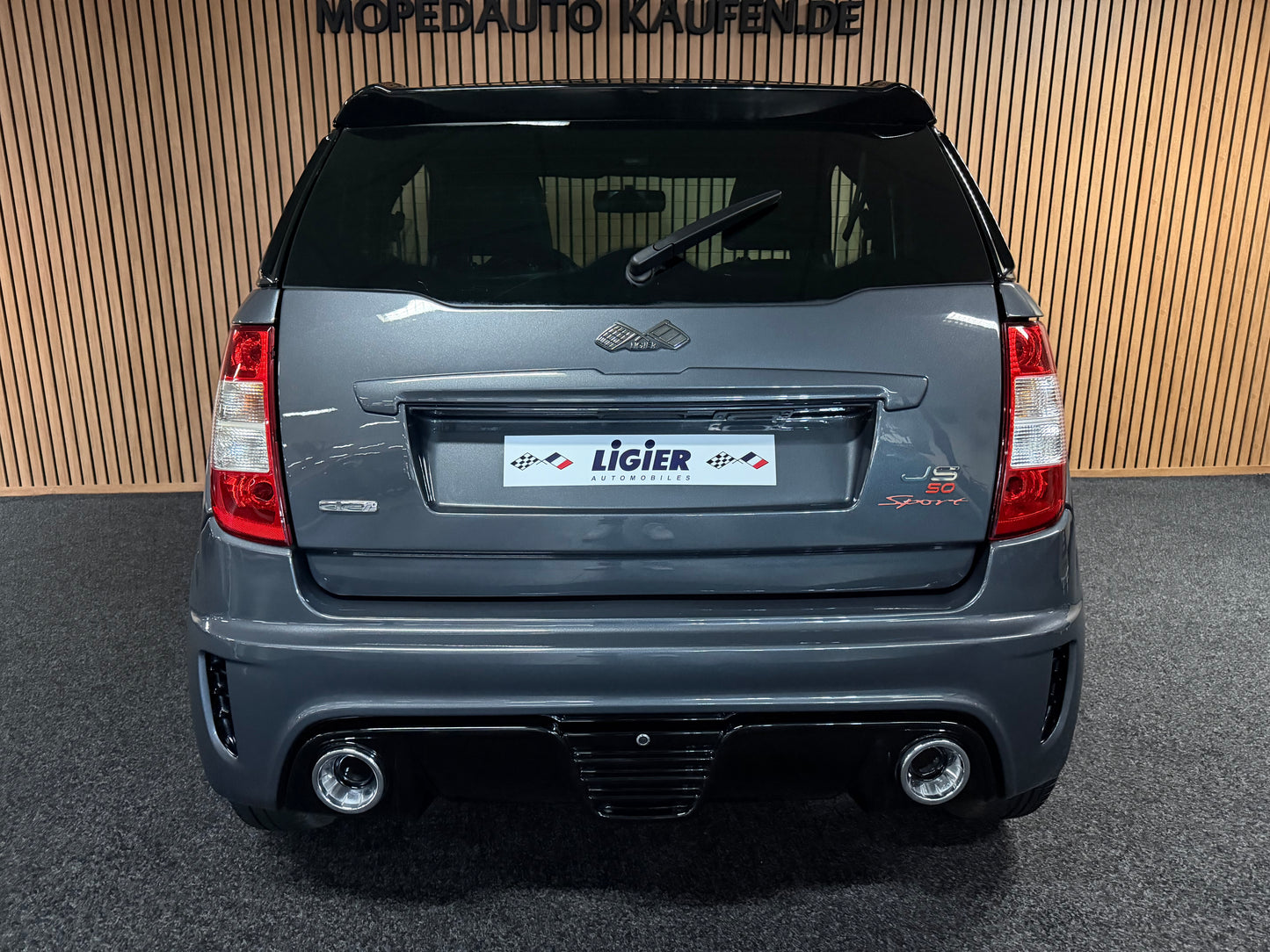 Ligier JS50 Sport Grau  | Servolenkung | 8 PS leiser DCI Motor | 45 km/h | Rückfahrkamera | Innerhalb 250 KM Kostenlose Lieferung | Mopedauto | Leichtmobile