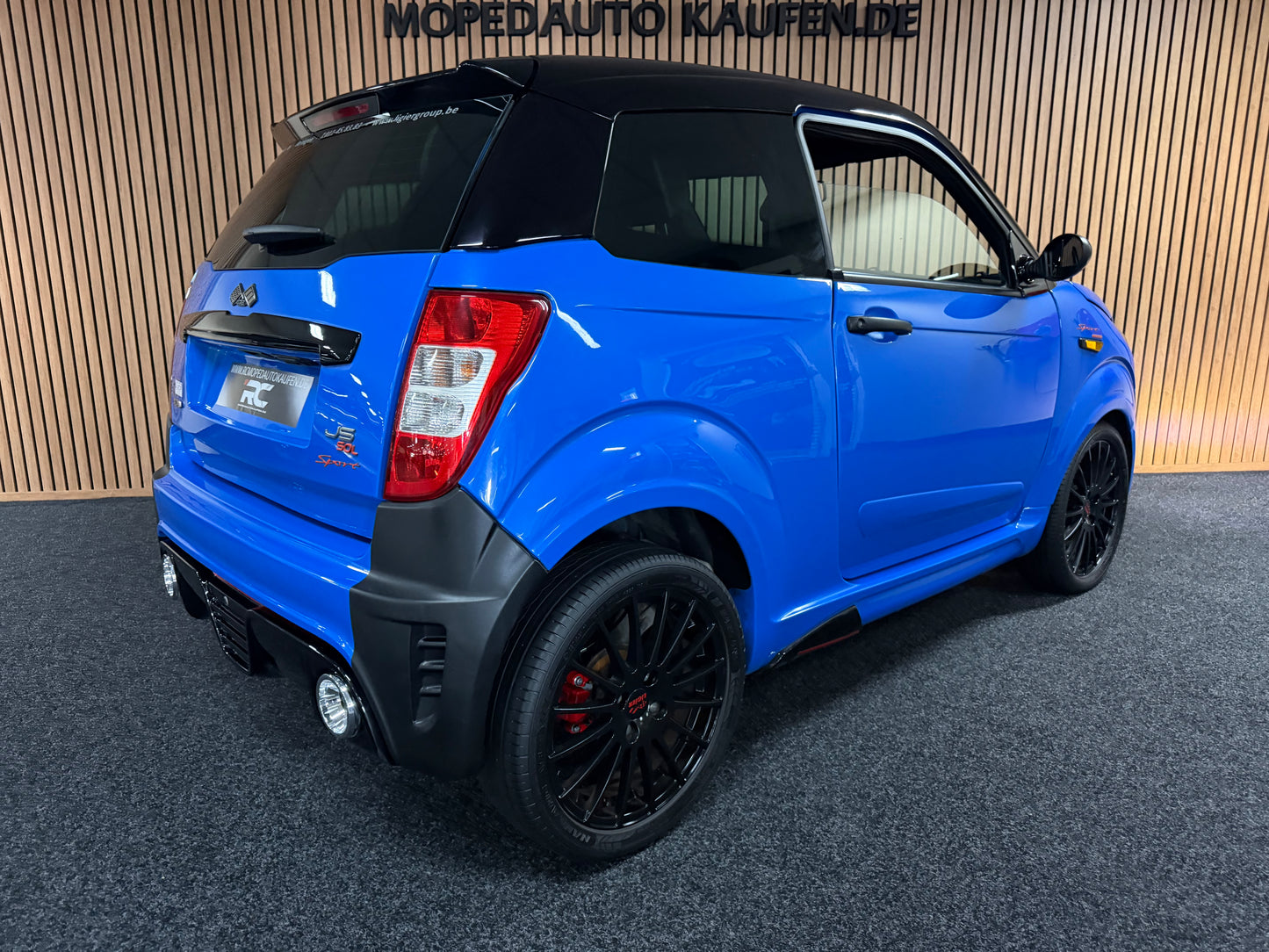 Ligier JS50 Ultimate Sport | Klimaanlage | 8 PS leiser DCI Motor | Rückfahrkamera | 45 km/h | Rückfahrkamera | Innerhalb 250 KM Kostenlose Lieferung | Mopedauto | Leichtmobile