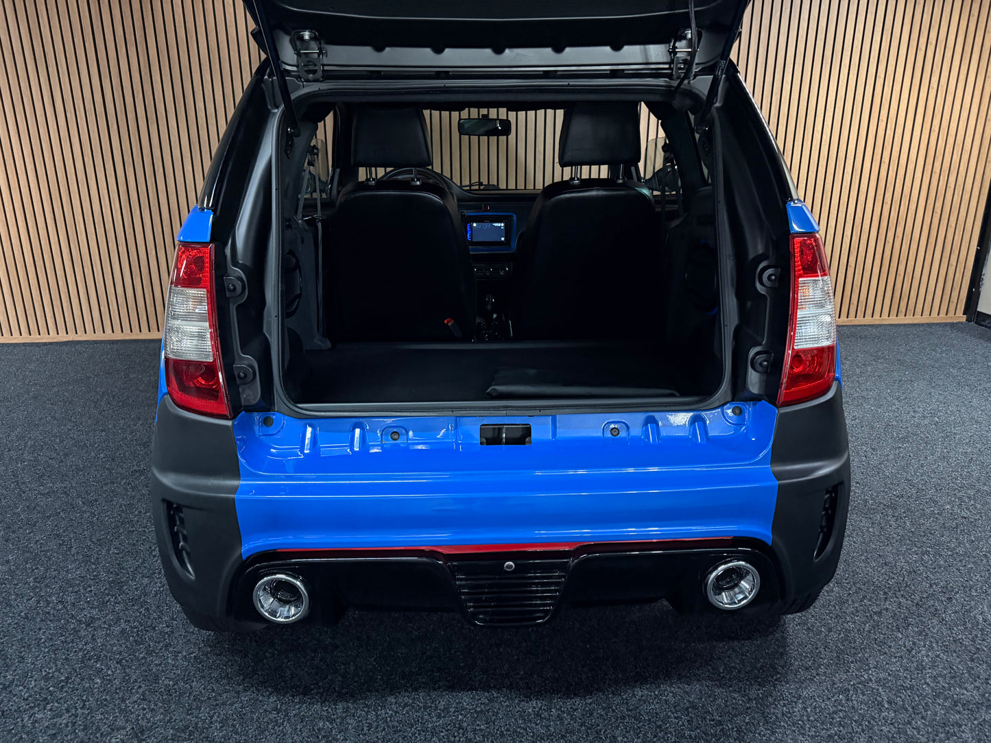 Ligier JS50 Ultimate Sport | Klimaanlage | 8 PS leiser DCI Motor | Rückfahrkamera | 45 km/h | Rückfahrkamera | Innerhalb 250 KM Kostenlose Lieferung | Mopedauto | Leichtmobile