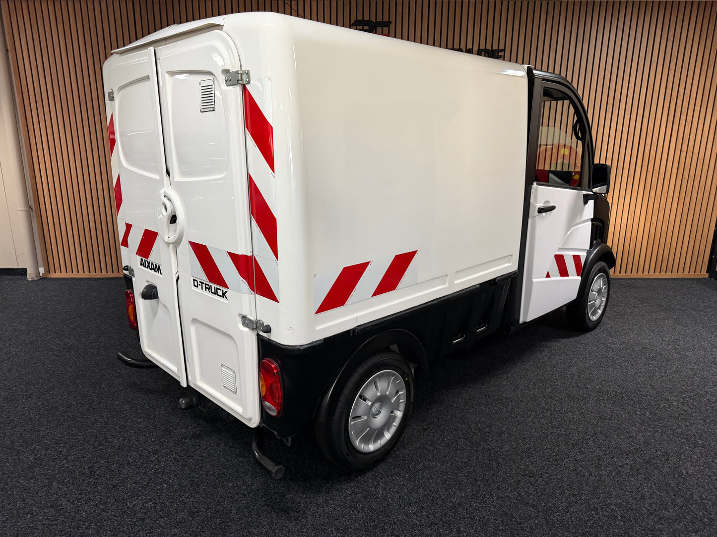 Aixam D-Truck Kastenwagen | LWK | 8 PS Kubota Motor | 45 km/h | Innerhalb 250 KM Kostenlose Lieferung | Mopedauto | Leichtmobile