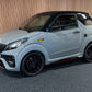 Ligier JS50 Ultimate Nardo Grau | Servolenkung | DAB + / Apple Carplay Ambilight | 8 PS leiser DCI Motor | 45 km/h | Rückfahrkamera | Innerhalb 250 KM Kostenlose Lieferung | Mopedauto | Leichtmobile