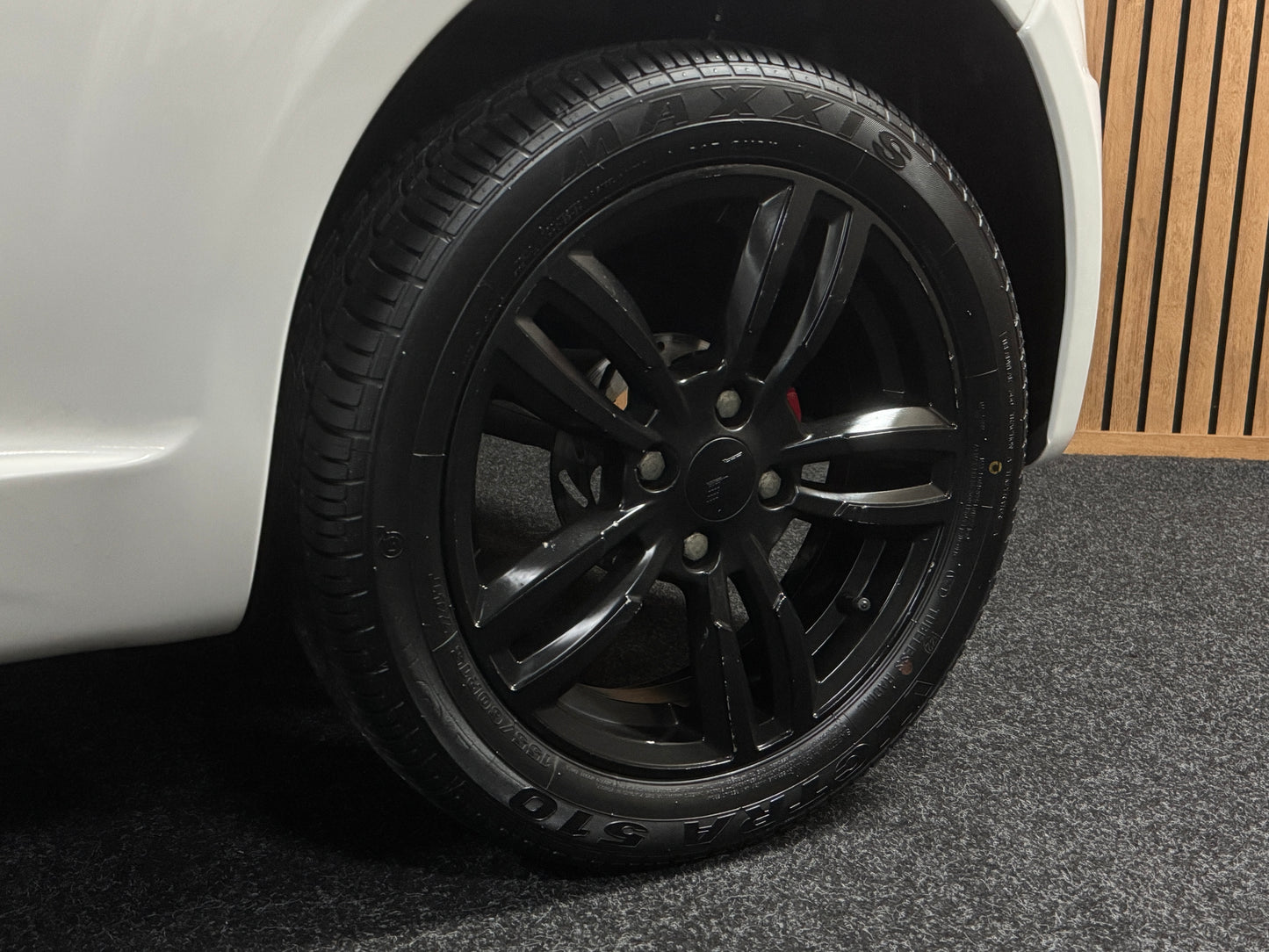 Ligier JS50 Sport | 8 PS Lombardini | 45 km/h | Rückfahrkamera | Innerhalb 250 KM Kostenlose Lieferung | Mopedauto | Leichtmobile