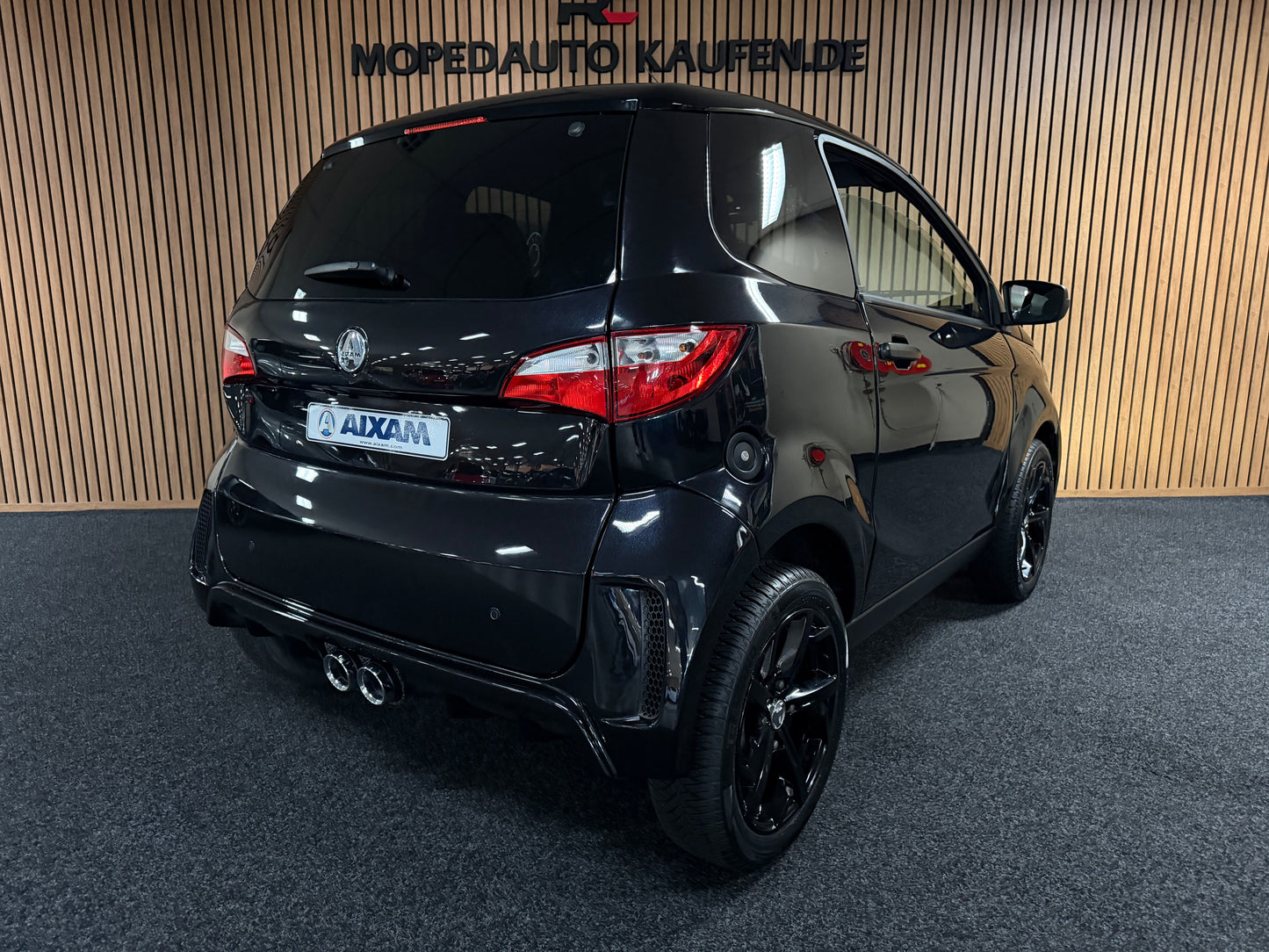 Aixam Coupé Sport Black on Black | Apple Carplay/Android | Rückfahrkamera | 8 PS motor | 45 km/h | Innerhalb 250 KM Kostenlose Lieferung | Mopedauto | Leichtmobile