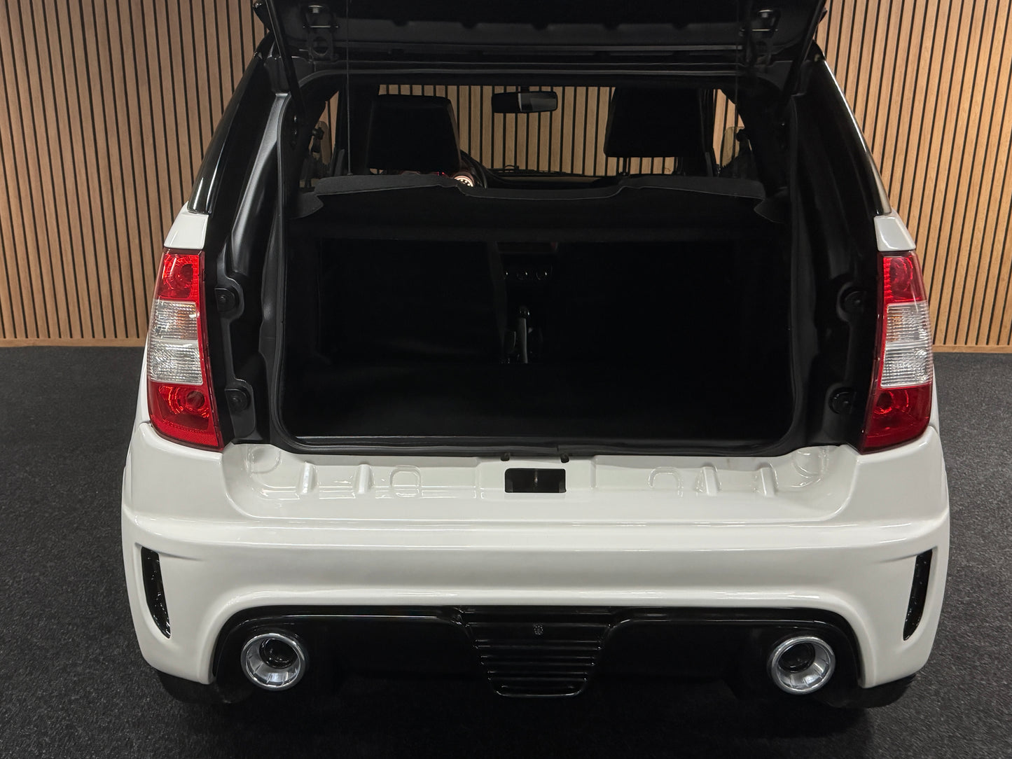 Ligier JS50 Sport | 8 PS Lombardini | 45 km/h | Rückfahrkamera | Innerhalb 250 KM Kostenlose Lieferung | Mopedauto | Leichtmobile