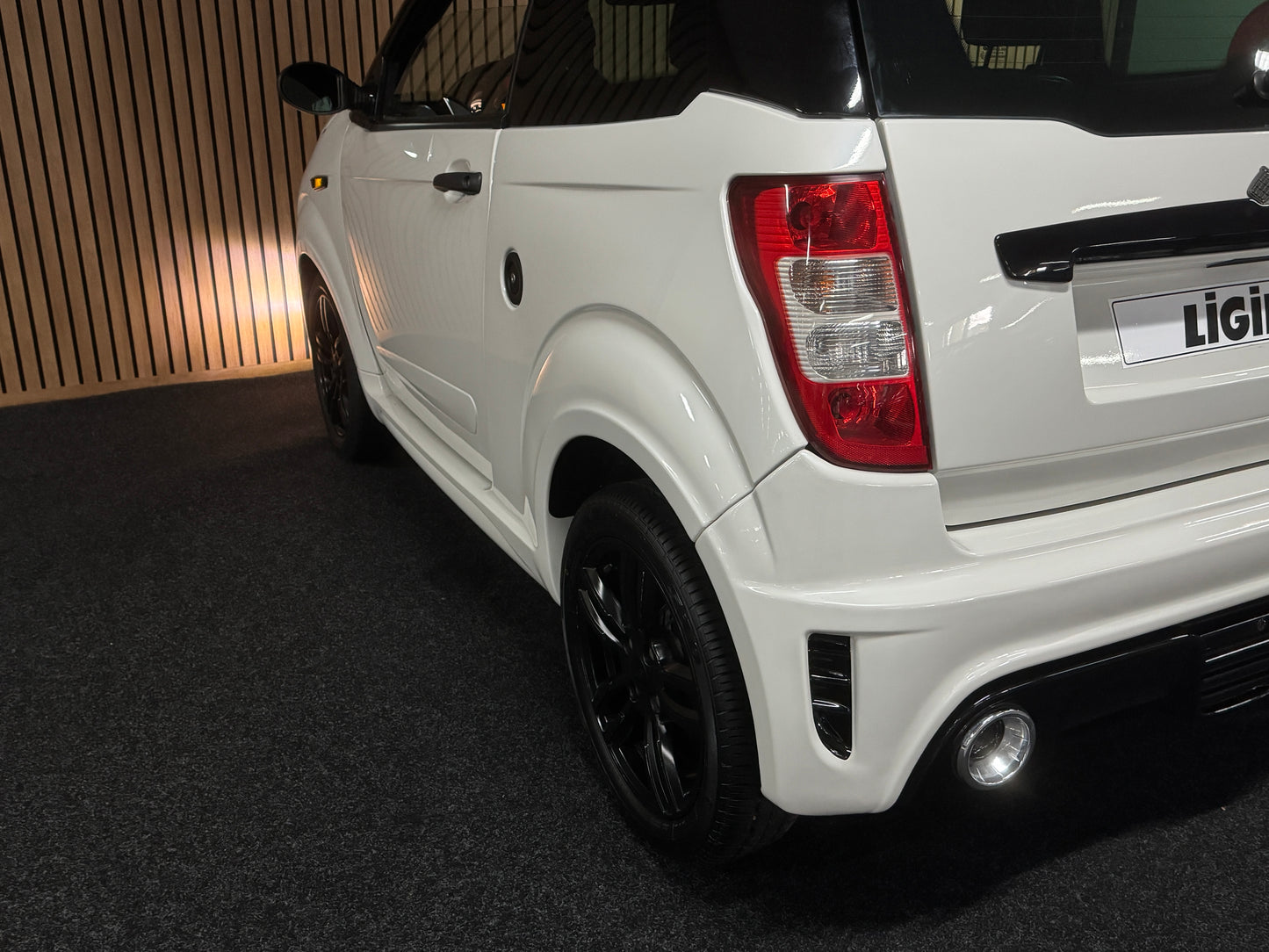 Ligier JS50 Sport | 8 PS Lombardini | 45 km/h | Rückfahrkamera | Innerhalb 250 KM Kostenlose Lieferung | Mopedauto | Leichtmobile