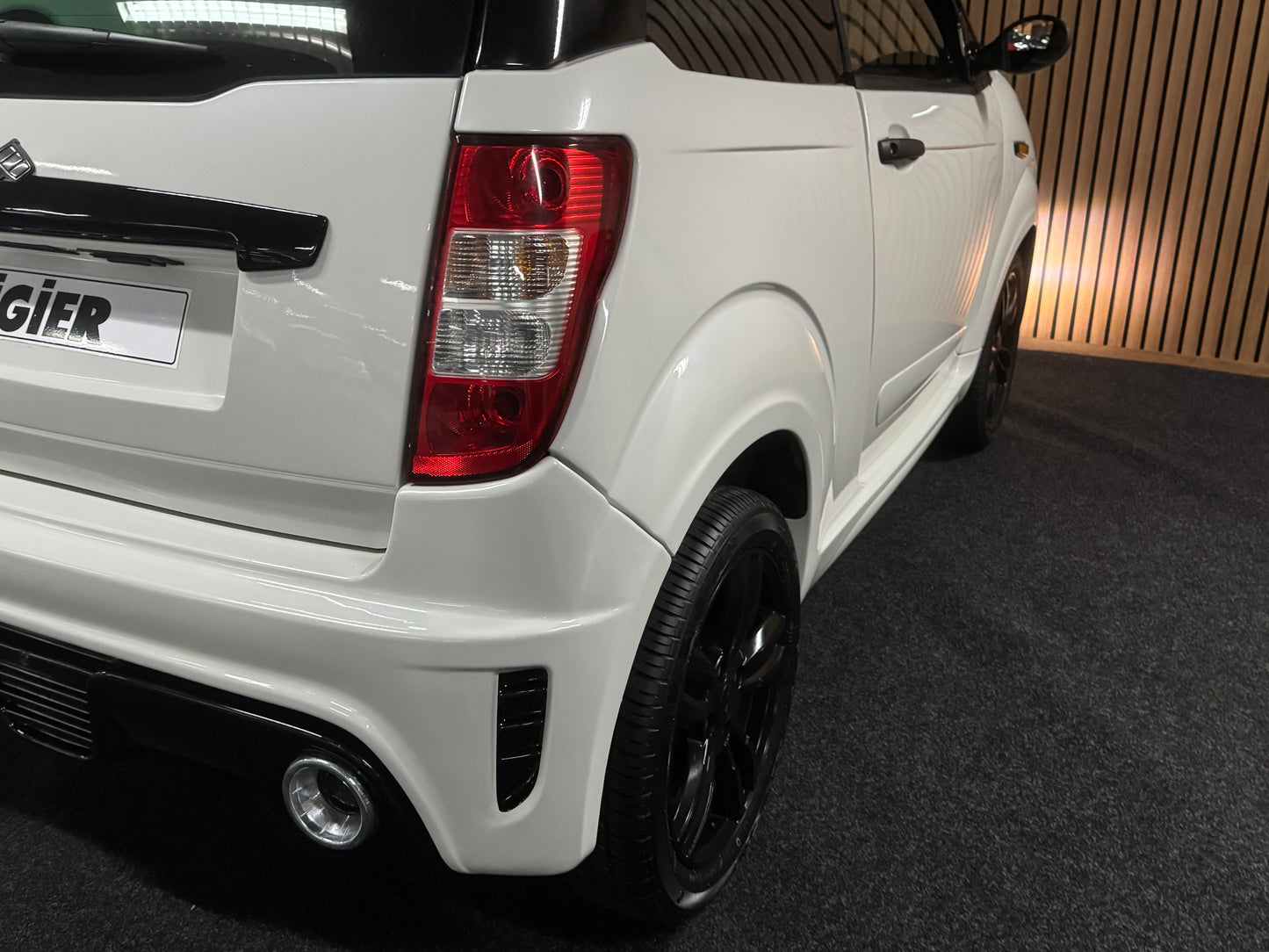 Ligier JS50 Sport | 8 PS Lombardini | 45 km/h | Rückfahrkamera | Innerhalb 250 KM Kostenlose Lieferung | Mopedauto | Leichtmobile