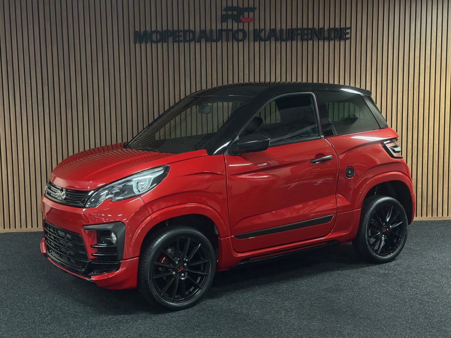 Ligier JS60 Sport Ultimate 2024 | 3053 KM !! | Servolenkung | Ambientebeleuchtung 8 PS leiser DCI Motor | 45 km/h | Rückfahrkamera | Innerhalb 250 KM Kostenlose Lieferung | Mopedauto | Leichtmobile