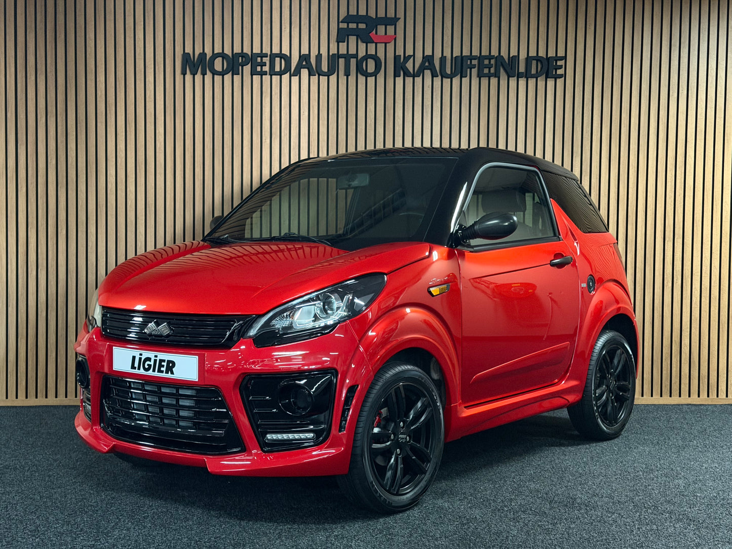 Ligier JS50 Sport | Servo | Rückfahrkamera | Apple Carplay/Android | 8 PS | 45 km/h | Innerhalb 250 KM Kostenlose Lieferung | Mopedauto | Leichtmobile