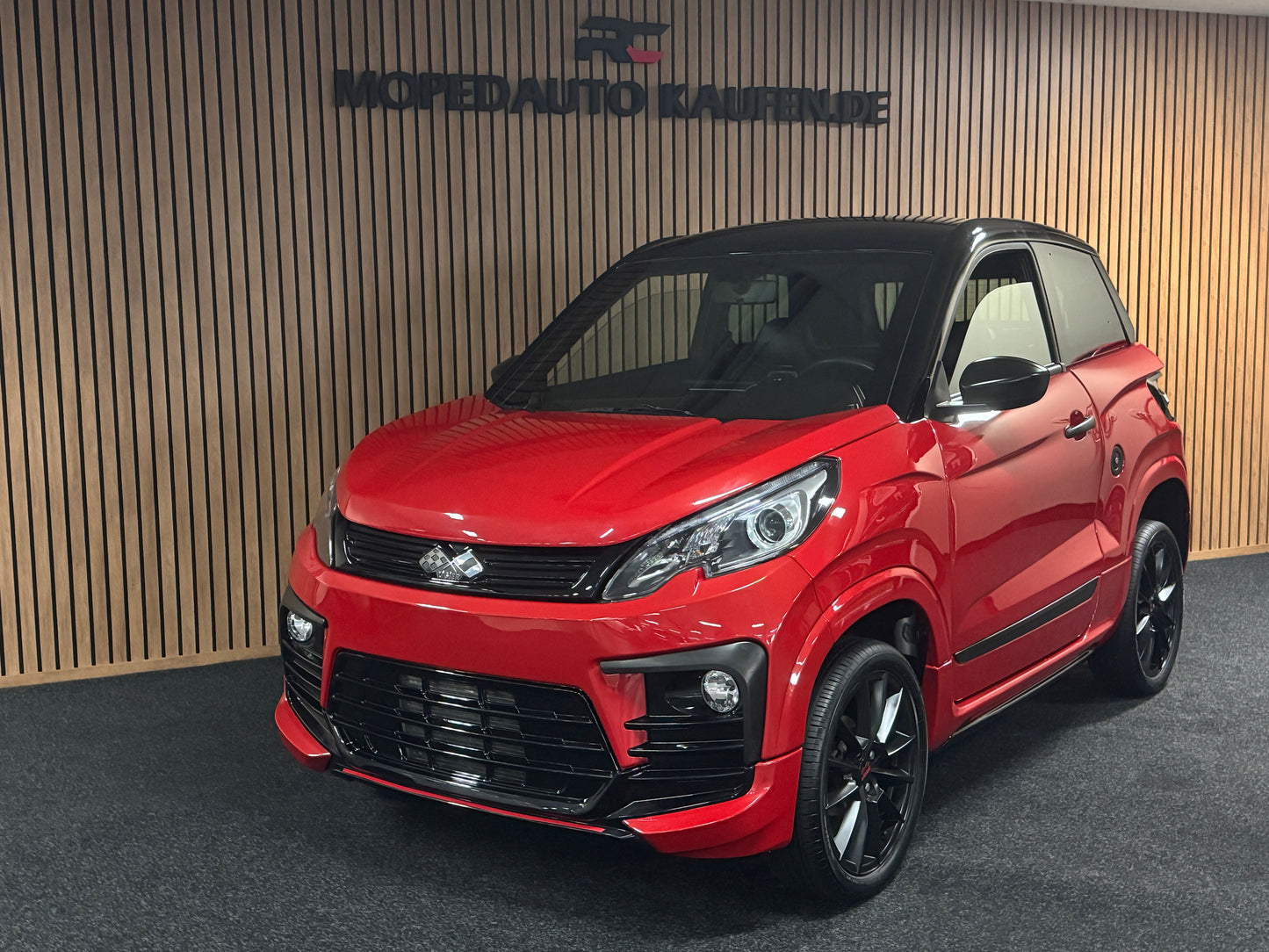 Ligier JS60 Sport Ultimate 2024 | 3053 KM !! | Servolenkung | Ambientebeleuchtung 8 PS leiser DCI Motor | 45 km/h | Rückfahrkamera | Innerhalb 250 KM Kostenlose Lieferung | Mopedauto | Leichtmobile