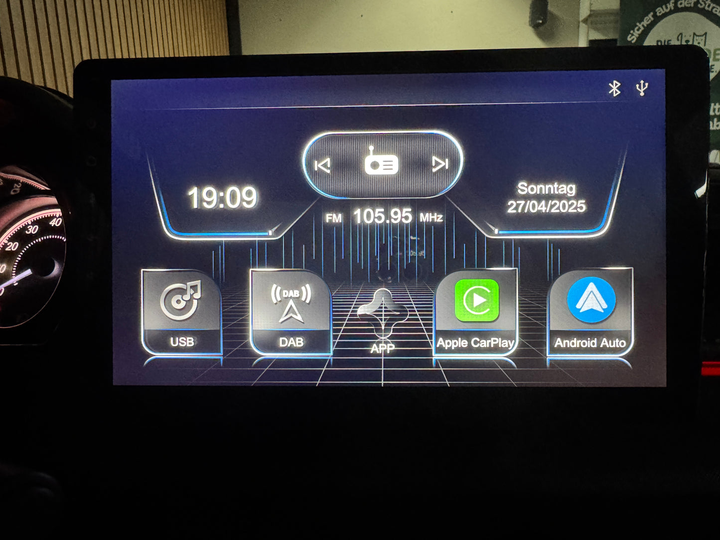 Ligier JS60 Sport Ultimate 2024 | 3053 KM !! | Servolenkung | Ambientebeleuchtung 8 PS leiser DCI Motor | 45 km/h | Rückfahrkamera | Innerhalb 250 KM Kostenlose Lieferung | Mopedauto | Leichtmobile