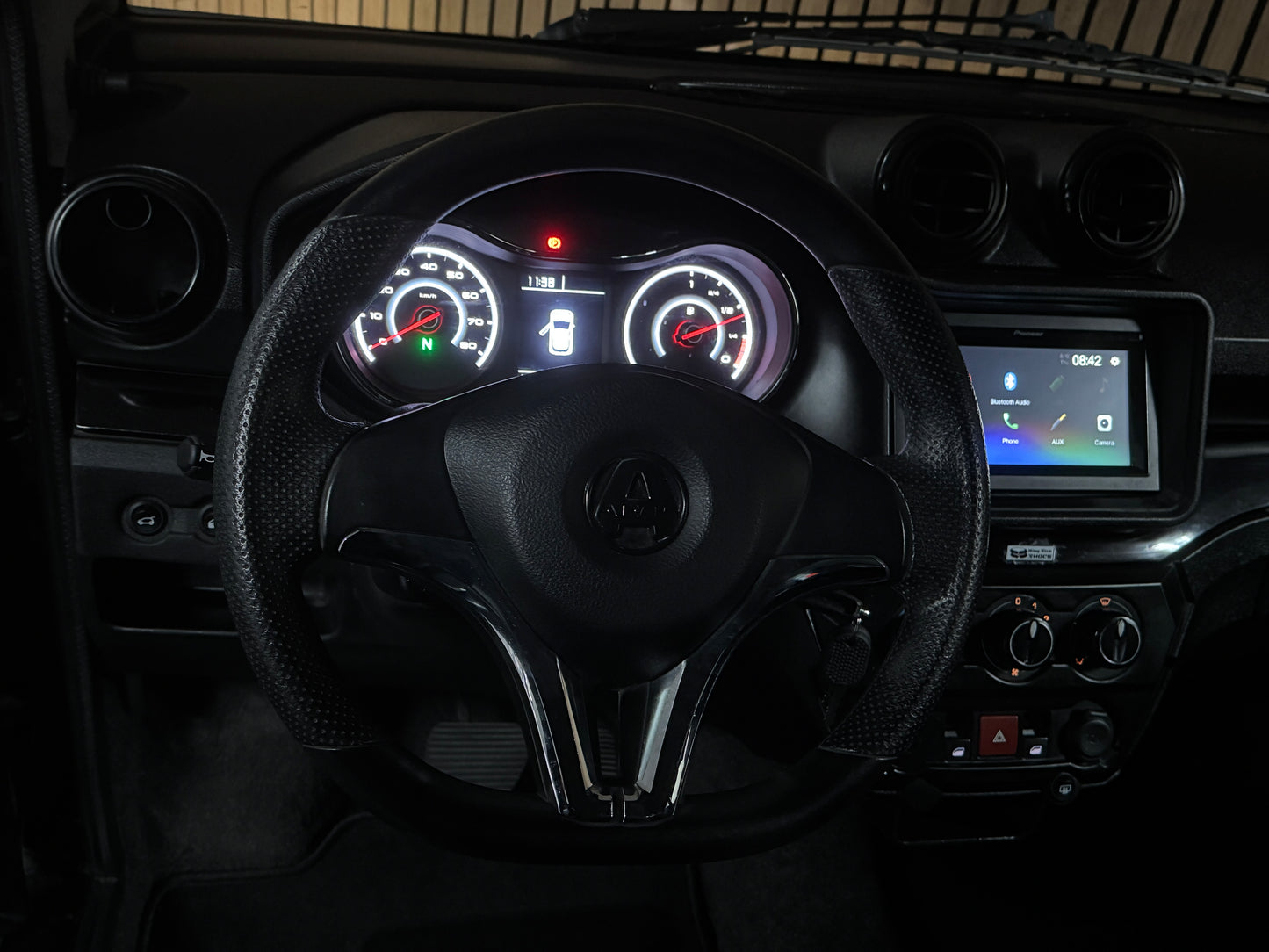 Aixam City Sport Grey | Multi-Media | 8 PS Motor | 45 km/h | Rückfahrkamera | Innerhalb 250 KM Kostenlose Lieferung | Mopedauto | Leichtmobile