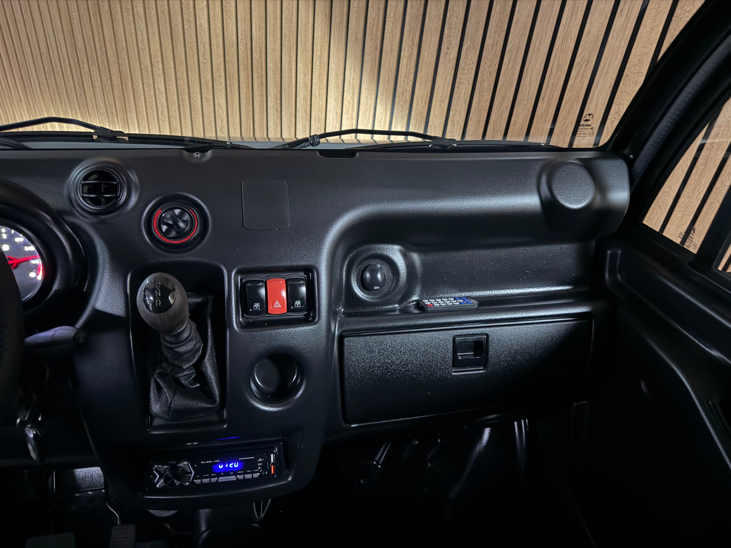 Aixam D-Truck Kastenwagen 2023 | 8 PS Motor | 45 km/h | Innerhalb 250 KM Kostenlose Lieferung | Mopedauto | Leichtmobile