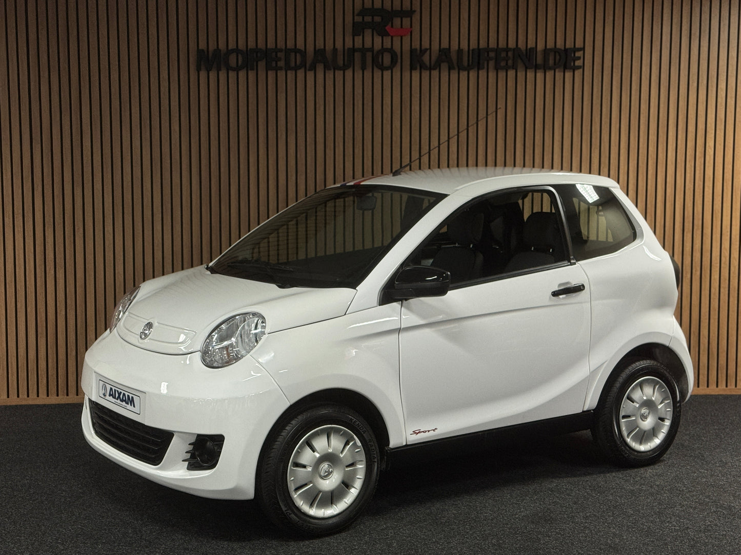 Aixam Minauto Sport 2023 | | 8 PS Motor | 45 km/h | Innerhalb 250 KM Kostenlose Lieferung | Mopedauto | Leichtmobile