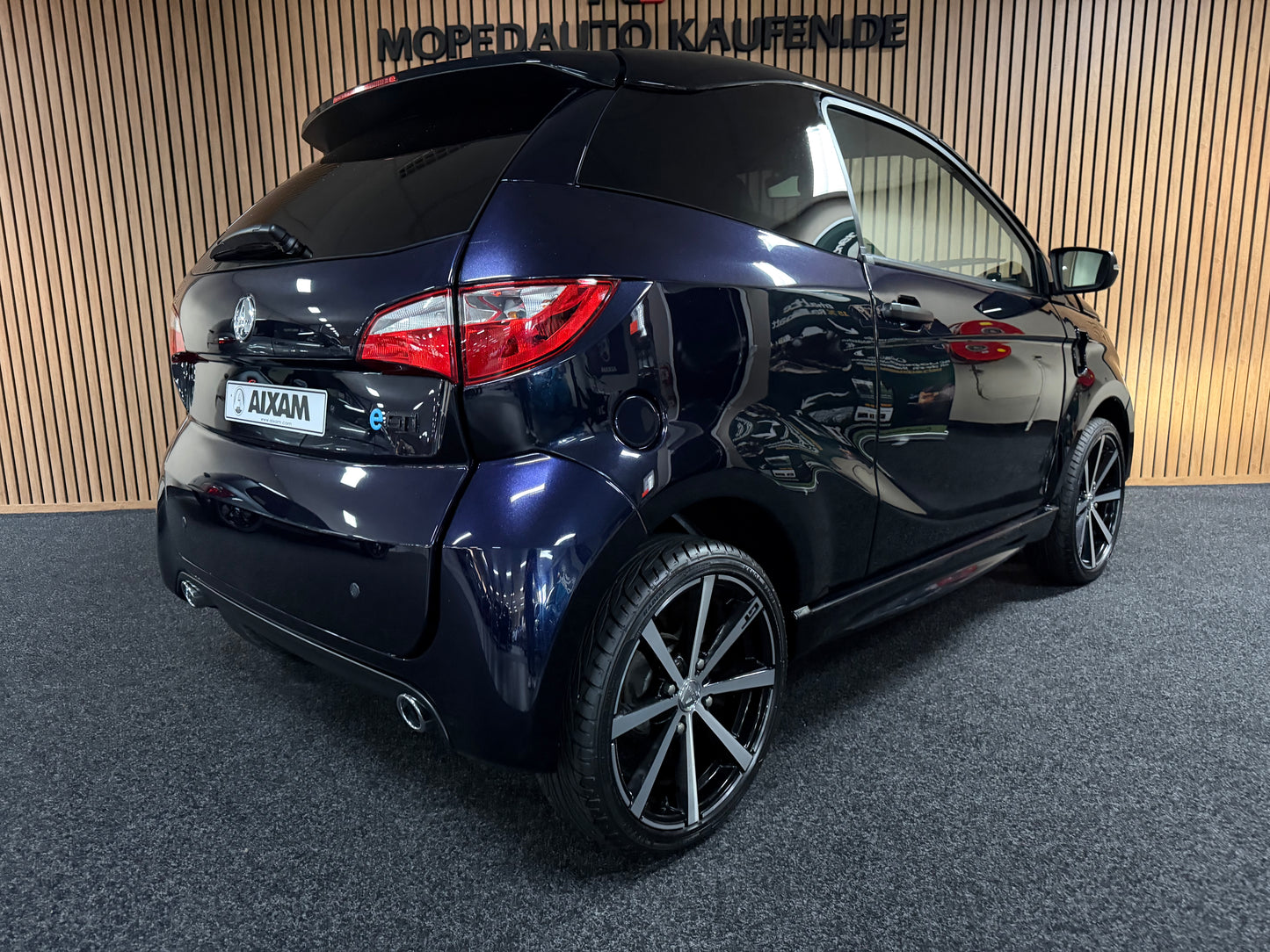 Aixam Coupé GTI ELEKTRO | 1950 KM | Rückfahrkamera | Apple Carplay/Android | 8 PS | 45 km/h | Innerhalb 250 KM Kostenlose Lieferung | Mopedauto | Leichtmobile