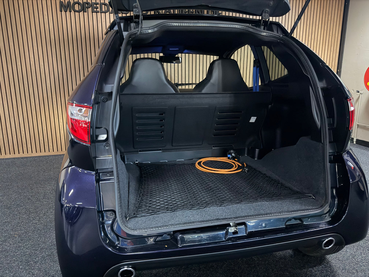 Aixam Coupé GTI ELEKTRO | 1950 KM | Rückfahrkamera | Apple Carplay/Android | 8 PS | 45 km/h | Innerhalb 250 KM Kostenlose Lieferung | Mopedauto | Leichtmobile