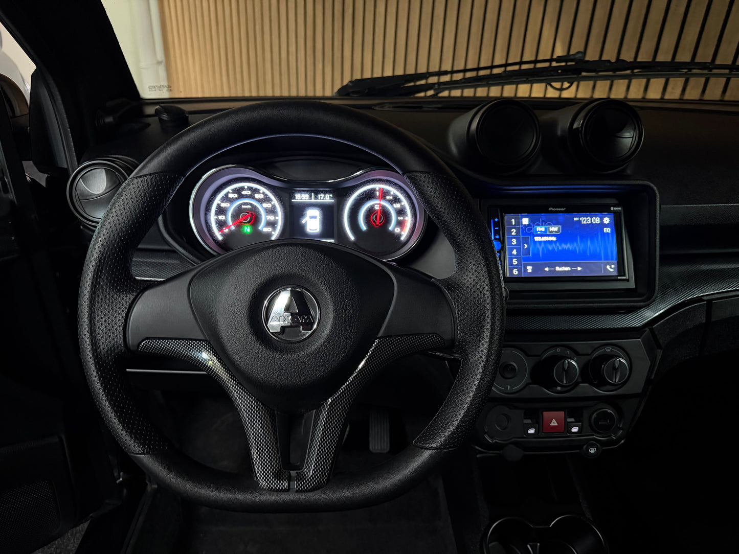 Aixam Coupé GTI ELEKTRO | 1950 KM | Rückfahrkamera | Apple Carplay/Android | 8 PS | 45 km/h | Innerhalb 250 KM Kostenlose Lieferung | Mopedauto | Leichtmobile