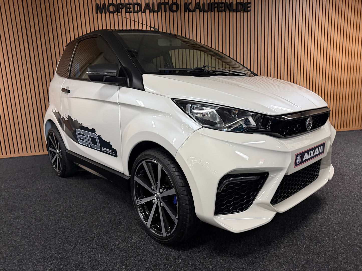 Axiam GTO Sport | Rückfahrkamera | Apple Carplay/Android | 8 PS Kubota Motor | 45 km/h | Innerhalb 250 KM Kostenlose Lieferung | Mopedauto | Leichtmobile