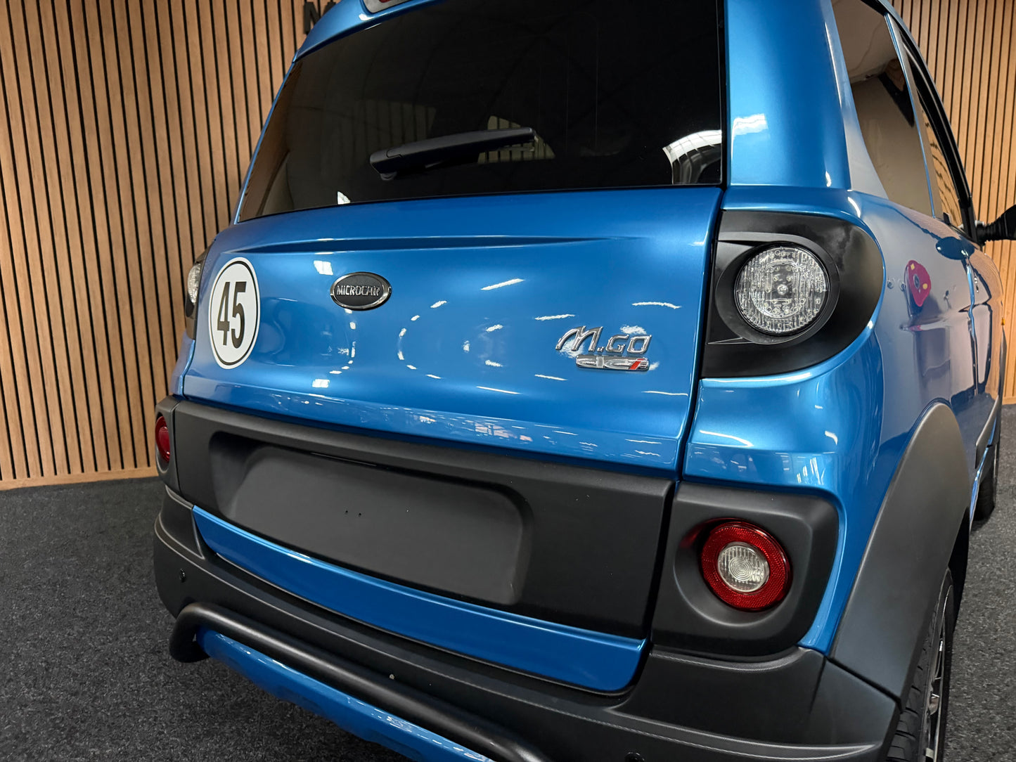 Microcar Mgo Highland X Bullbar | 8 PS leiser DCI Motor | Rückfahrkamera | 45 km/h | Innerhalb 250 KM Kostenlose Lieferung | Mopedauto | Leichtmobile